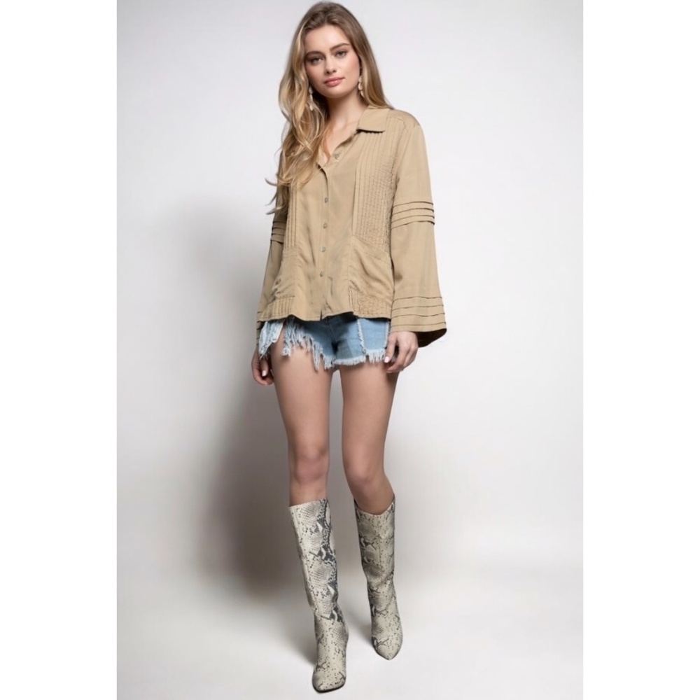POL Olive Pleated Wide Long Sleeve Button Down Shirt - Picture 5 of 9
